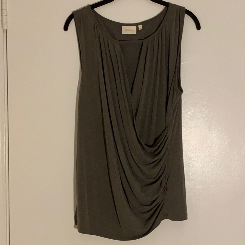 Olive green Deletta v-neck tank with rouging